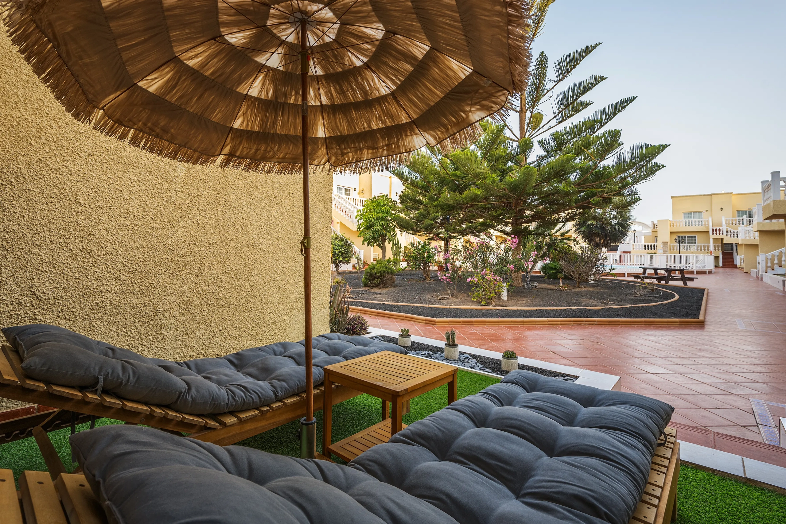 La amplia terraza privada